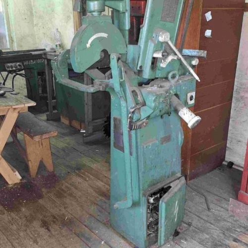 Средство для заточки пил