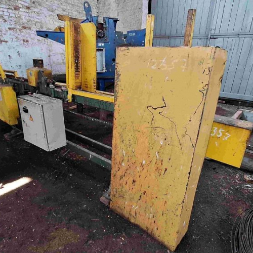 Станок фрезерный для резки древесины