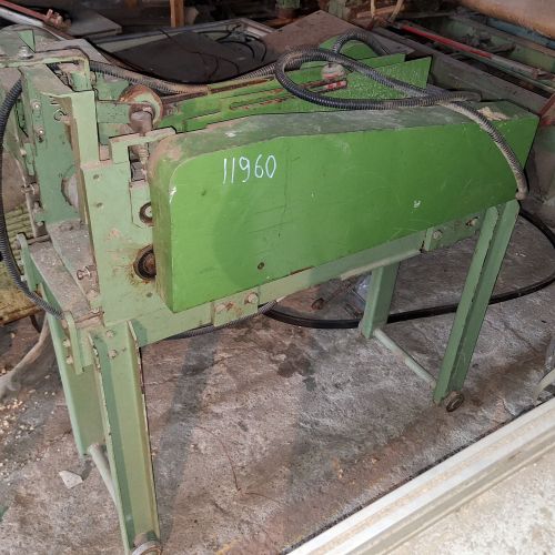 Автоматическое подающее устройство к строгальному станку (-20)