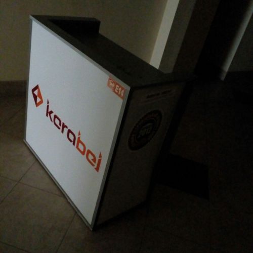 Стойка презентационная