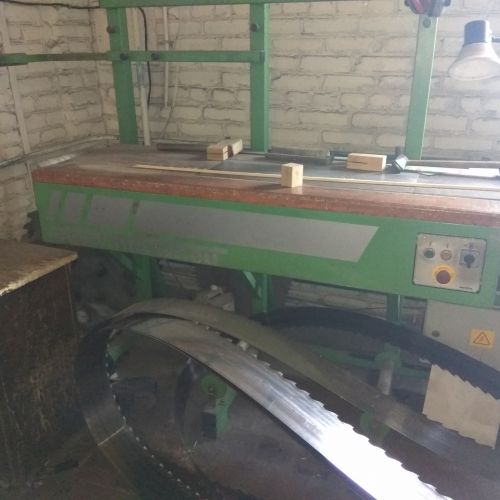 Станок для вальцевания ленточных пил ПИЛУР-210 Mebor KW