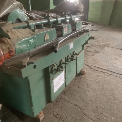 Станок для изготовления оконных блоков