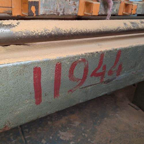 Усорезный станок торцовочный