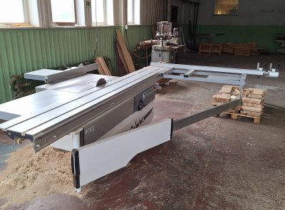 Форматно-раскроечный станок мод. ASTRA SE 300 CE-CASOLIN