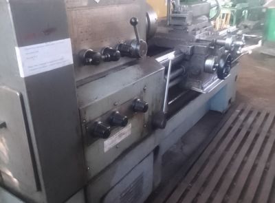 Станок токарно-винторезный